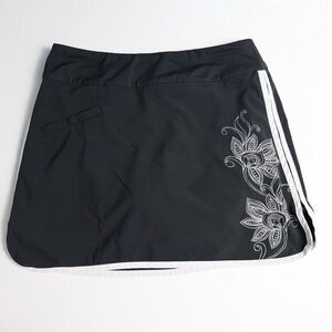 Athleta Swift Zip‎ Skort Size 6 Black White Floral Tennis Pickleball Golf 819678